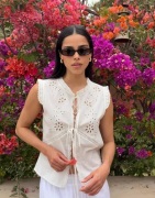 Nelly - Hvit - Embroidered Vest