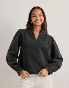 Neo Noir - Svart - Emmeline Denim Blouse